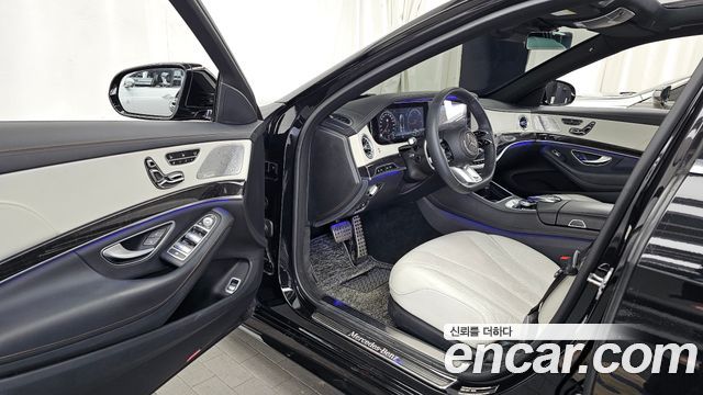 Mercedes-Benz S-Class 2019 — photo 10