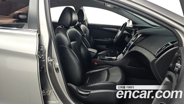 Hyundai Sonata 2010 — photo 10