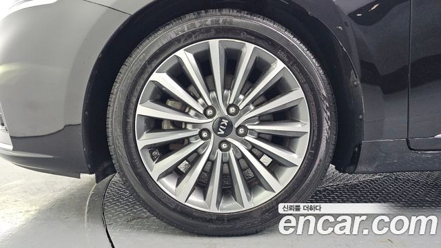 Kia K7 2019 — photo 5