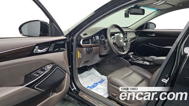 Kia K7 2019 — photo 10