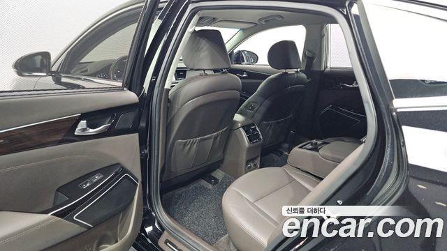 Kia K7 2019 — photo 11