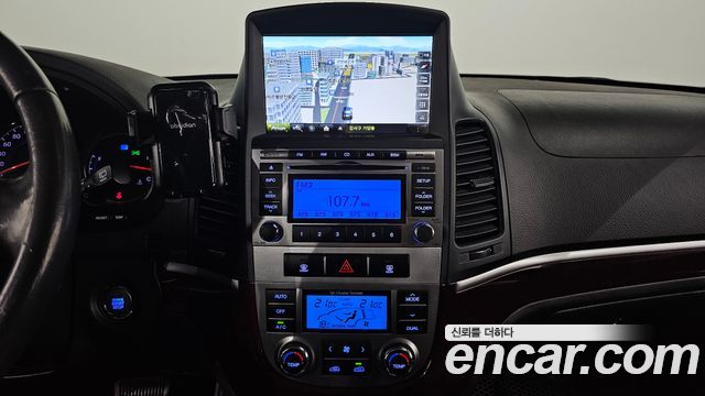 Hyundai Santafe 2011 — photo 14