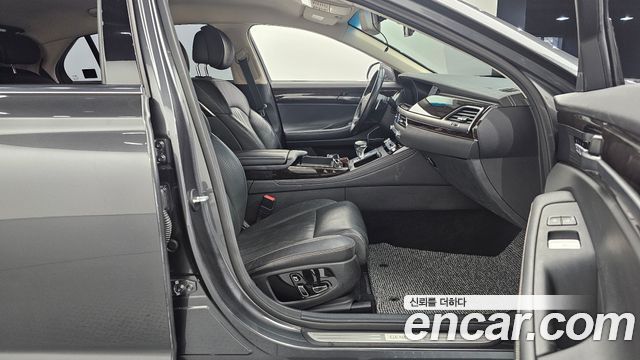 Genesis G90 2019 — photo 10