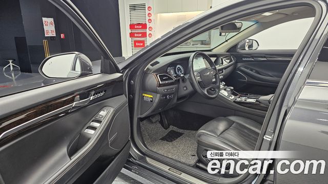 Genesis G90 2019 — photo 11