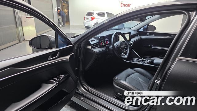 Kia K5 2021 — photo 10