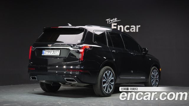 Cadillac XT6 2023 — photo 2