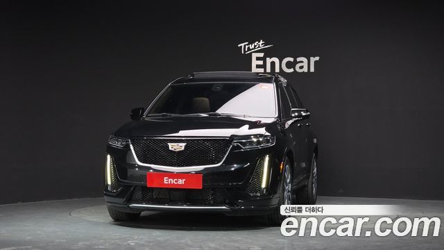 Cadillac XT6 2023 — photo 3