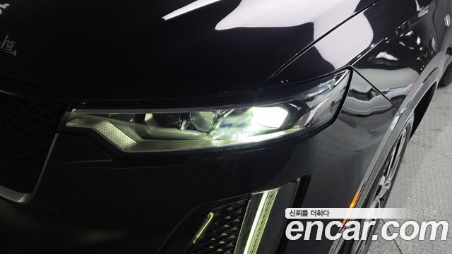 Cadillac XT6 2023 — photo 8