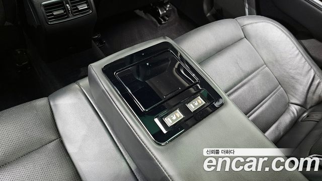 Renault Korea SM6 2016 — photo 16