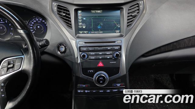 Hyundai Grandeur 2016 — photo 15