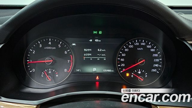 Kia K7 2016 — photo 8