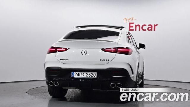 Mercedes-Benz GLE-Class 2024 — photo 4