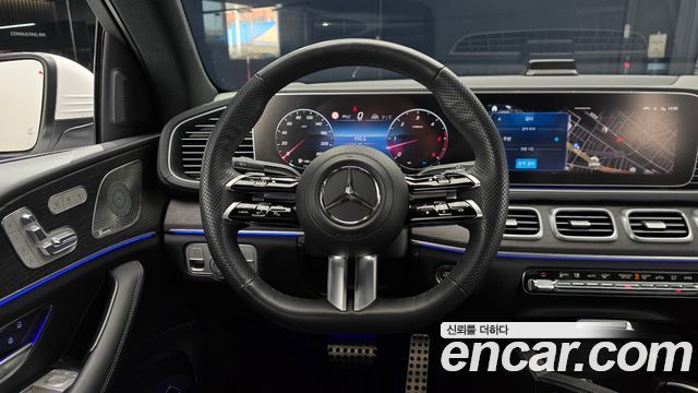 Mercedes-Benz GLE-Class 2024 — photo 13