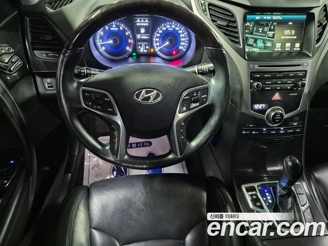 Hyundai Grandeur 2016 — photo 12