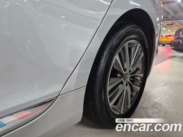 Hyundai Grandeur 2016 — photo 17