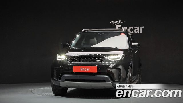 Land Rover Discovery 2018 — photo 3