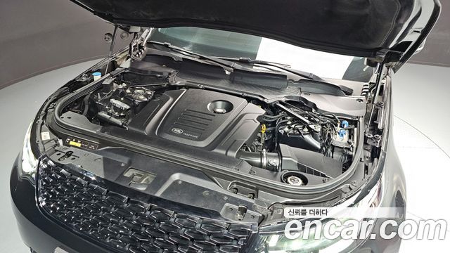 Land Rover Discovery 2018 — photo 6