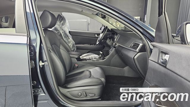 Kia K5 2019 — photo 10