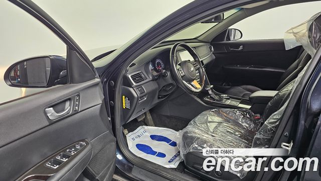 Kia K5 2019 — photo 11