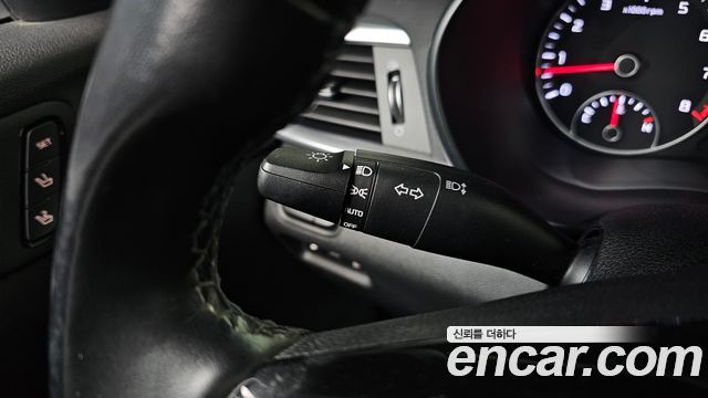 Kia K5 2019 — photo 14