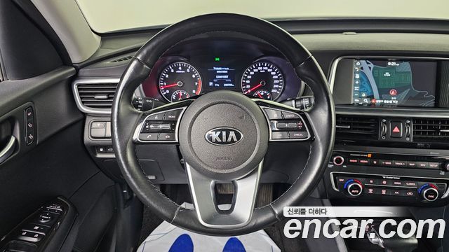 Kia K5 2019 — photo 15