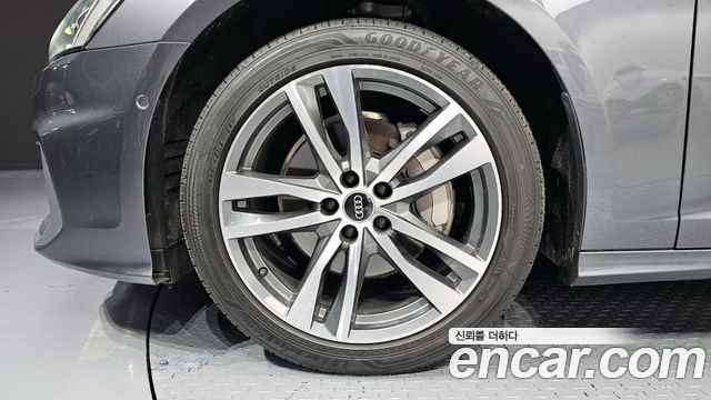 Audi A6 2022 — photo 5