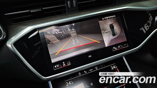 Audi A6 2022 — photo 15