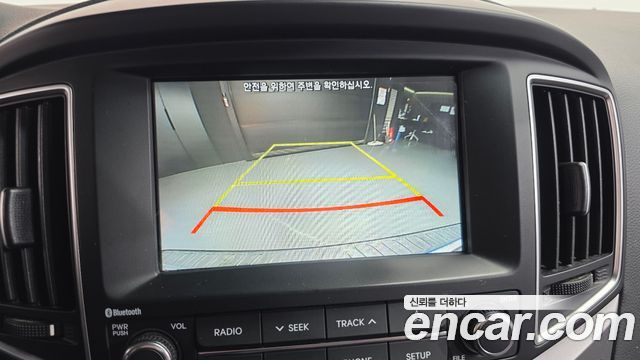 Hyundai Starex 2020 — photo 16