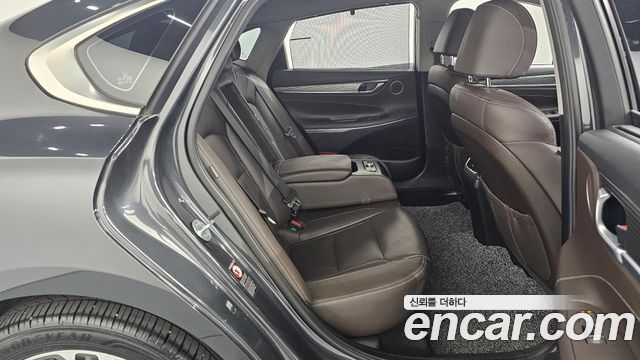 Hyundai Grandeur 2018 — photo 12