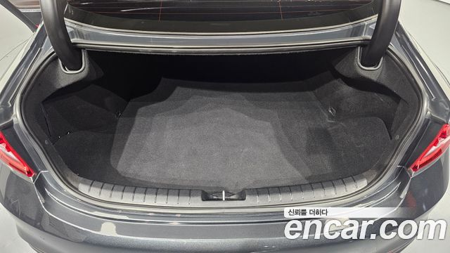 Hyundai Grandeur 2018 — photo 20