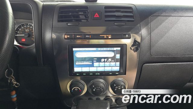 Hummer H3 2009 — photo 15