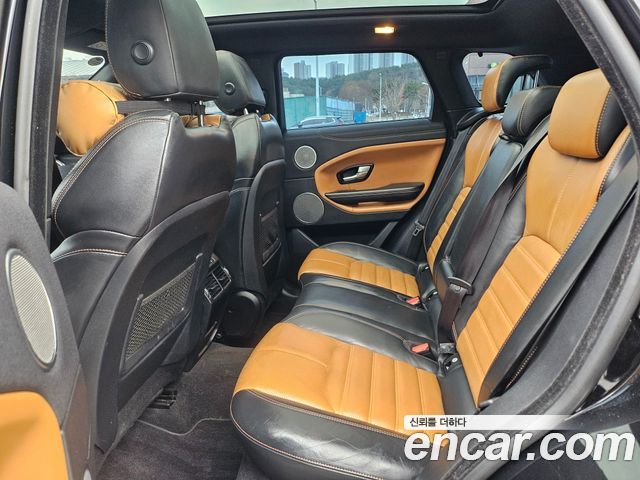 Land Rover Range Rover Evoque 2017 — photo 9