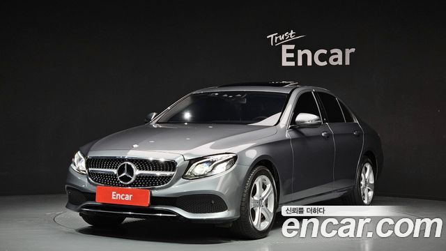 Mercedes-Benz E-Class 2017 — photo 1