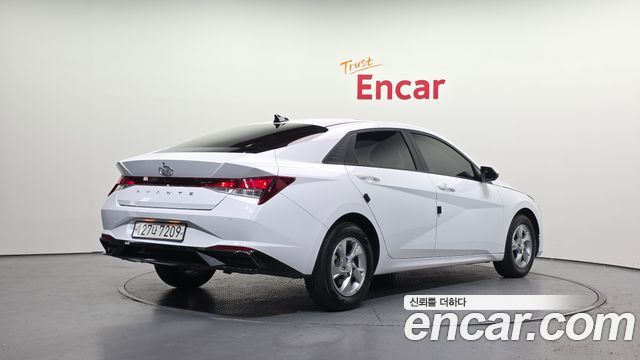 Hyundai AVANTE 2021 — photo 2