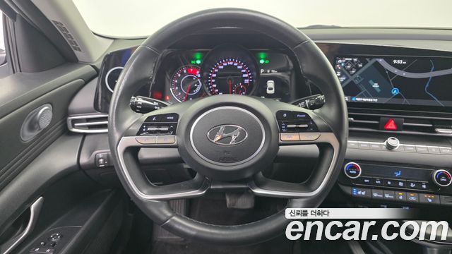 Hyundai AVANTE 2021 — photo 14