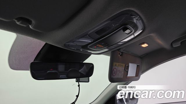 Hyundai AVANTE 2021 — photo 17