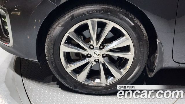 Kia Canival 2019 — photo 5