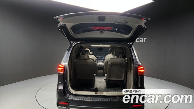 Kia Canival 2019 — photo 20