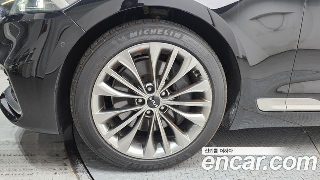 Kia K9 2022 — photo 5