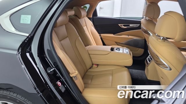 Kia K9 2022 — photo 17