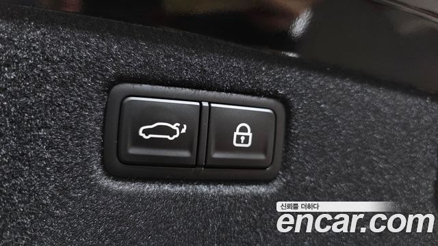 Kia K9 2022 — photo 26