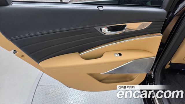 Kia K9 2022 — photo 15