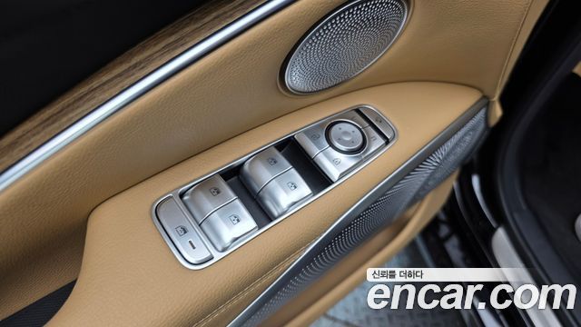 Kia K9 2022 — photo 27