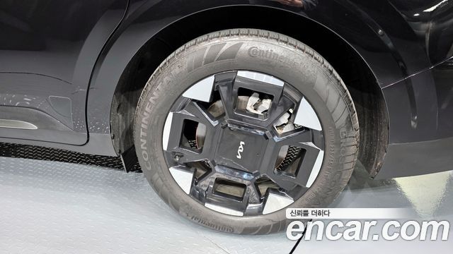 Kia Canival 2024 — photo 5