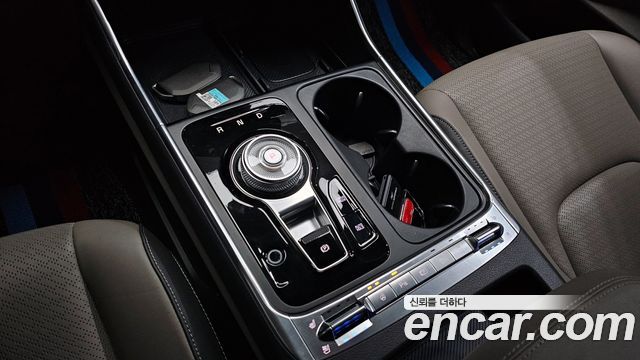 Kia Canival 2024 — photo 9