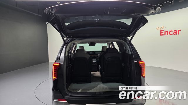 Kia Canival 2024 — photo 20
