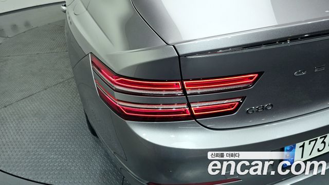 Genesis G80 2021 — photo 9