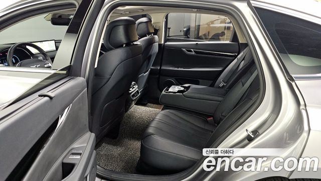 Genesis G80 2021 — photo 16