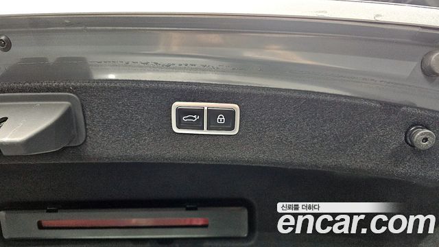 Genesis G80 2021 — photo 31