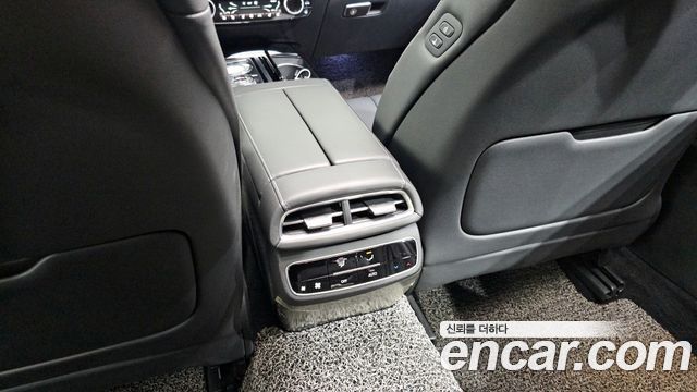 Genesis G80 2021 — photo 33